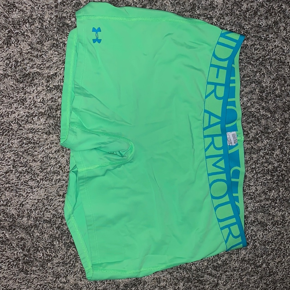 Under armour spandex size Large